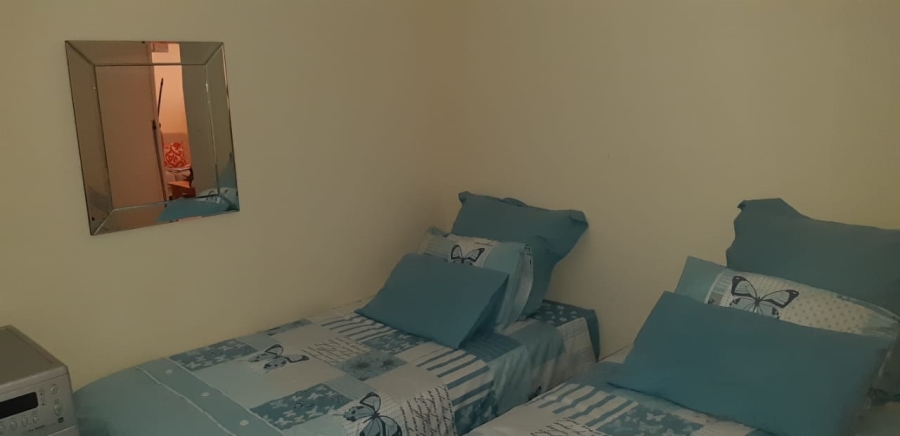 2 Bedroom Property for Sale in Hartenbos Central Western Cape